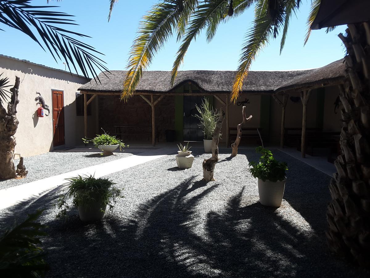 Melissa'S Guest House Kamanjab Exterior foto